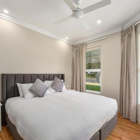 Aloha Central Luxury Accommodation Naracoorte Exterior photo